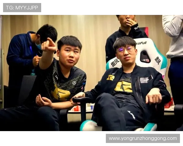 RNG战队转型之路揭秘：从巅峰到重生的艰辛历程与未来展望